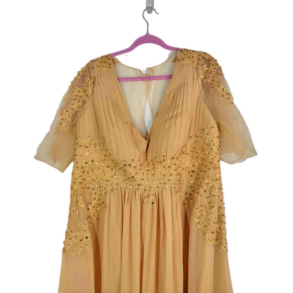 Jj's House Yellow Gold V-Neck Short Sleeve Embroidered Evening Gown Size 22w — image 3 of 8